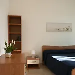 Dimora Del Corso-appartamenti Per Vacanze アパート ヴィエステ