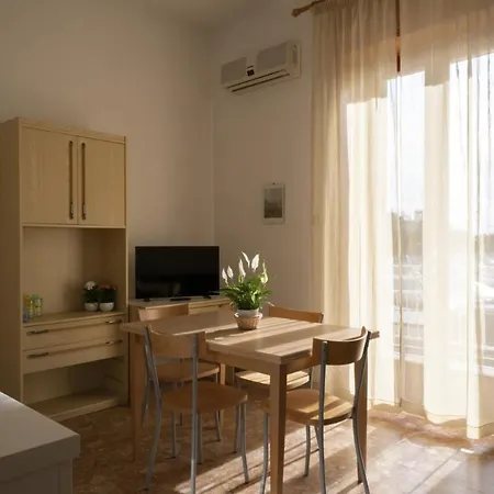 아파트 Dimora Del Corso-appartamenti Per Vacanze 비에스테